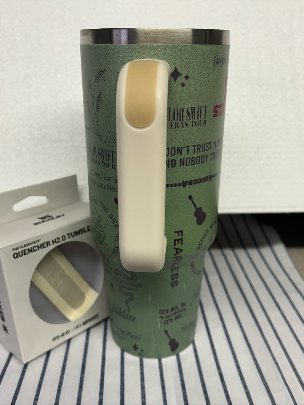 Stanley Green Taylor Swifts VersionTravel Tumbler with Cream Handle - Picture 7 of 13